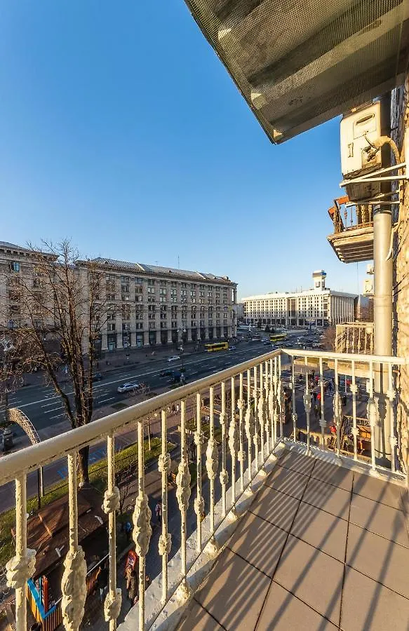 Khreschatyk. Independence Sq. 2 Br Kiev Appartement